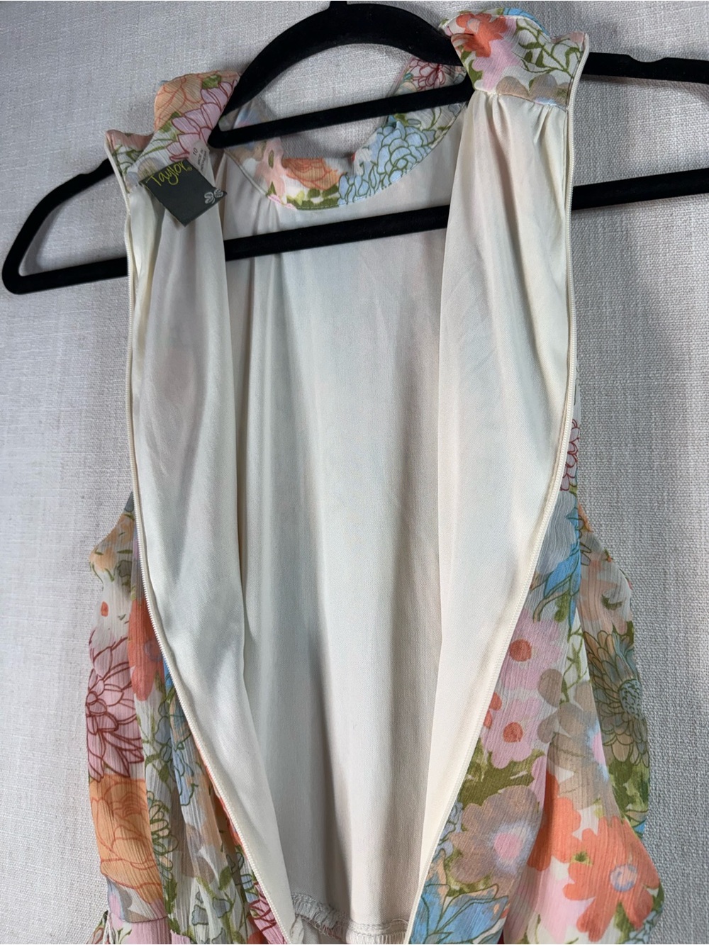 Taylor Pastel Floral Halter Maxi Dress with Belt - Picture 6 of 9